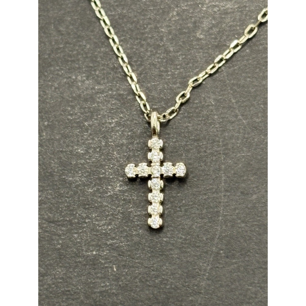 EUC 18" Sterling Silver Cubic Zirconia Dainty Cross Necklace 925 H17